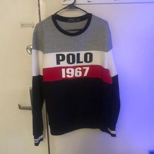 Polo sweatshirt size large worn twice great condition